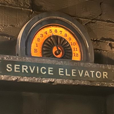 Hugovitoriano's profile picture. life sucks... ...if your girlfriend don't