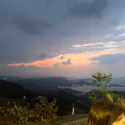 FcR3HukEmWkl926's profile picture. 京工B2