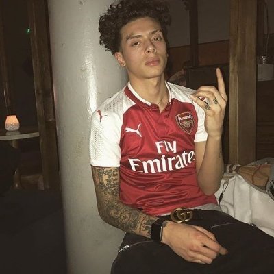 BasescuTav54550's profile picture. 