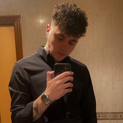adrian 🍦 Profile