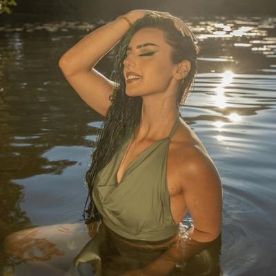 _CatfishQueen_'s profile picture. 🎬 Parody 
🇩🇪 German
💸 Greedy
|
DM and get scammed 🤑

400€ scammed 💸💸