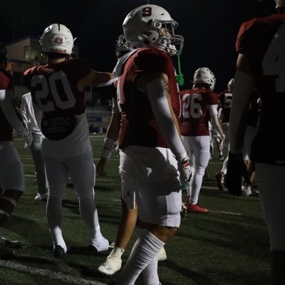 palma high school LB/FB /5’8 205 /squat:435/clean: 235/ bench:245