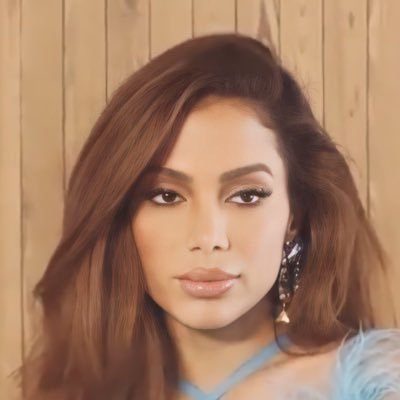 Junitt0's profile picture. “ eu olhei pra vida e disse, Hey talvez não seja tão ruim assim, eu sei que tem uma luz no fim.” | fan account