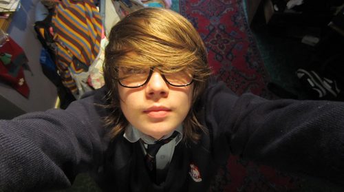 Hi there :). My name is Gwyn, I'm 13, I love pets and most importantly, I love you! x