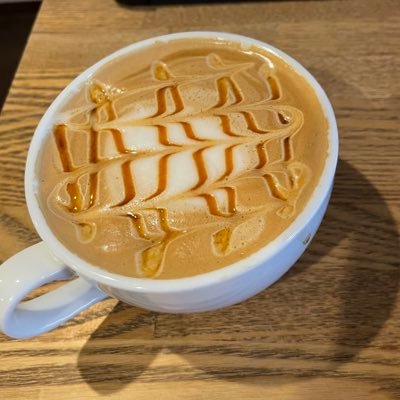 nayu1812's profile picture. 幸せになろうとしないなんて卑怯だ