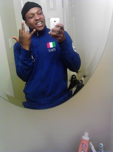 team #cutthroat #so grimey #harmony #flex #7-11 #jimmyhouse #freescrap #fades #shitfoul #crossdafield #triangle #circle #r.i.pgoop #r.i.pbuz #r.i.pjigga