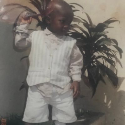 single and not searching, not photogenic, free minded, A Gooner ❤️