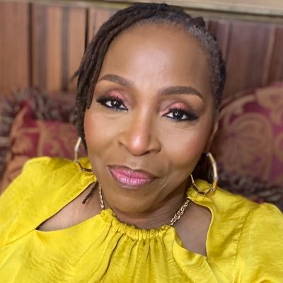 Educatuonist | PM |Agile Scrum Master |Toast Master | Teacher |MC/Compere |Former Gen. Sec. Central Association of Nigerians in the UK (CANUK)
| Sapiosexual