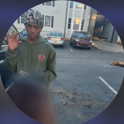 I can have all the cash in the world i still a 🐍 🫵🏾out 🫡