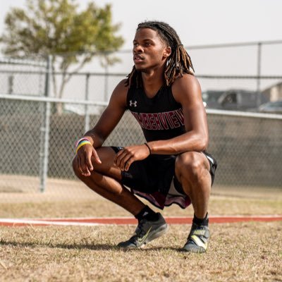 Track and field💨🐇 Long Jump/200m c/o 2025🎓 @TimberviewHighschool🐺 May 21-Aug-21 2014 MemphisMade〽️ 3.37gpa