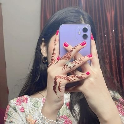 SnehaDe48386813's profile picture. 