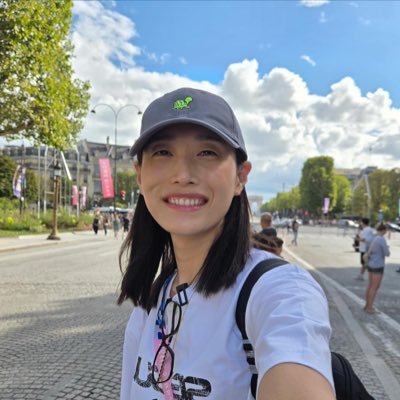 tencloud10's profile picture. 