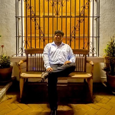 DiegoAlexRM8521's profile picture. 