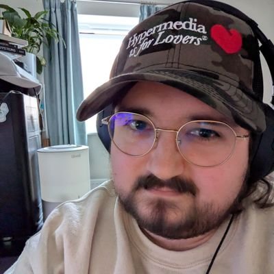 brattonross's profile picture. a developer or something, striving to improve the lives of others 🧩🎗️