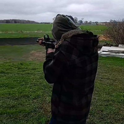 jwalker_fr's profile picture. Don't be fat, get fit…