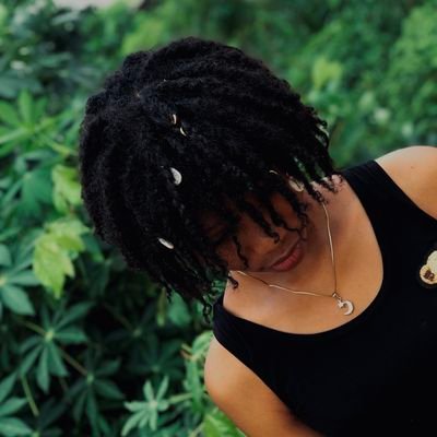 Emmanuella25563's profile picture. 