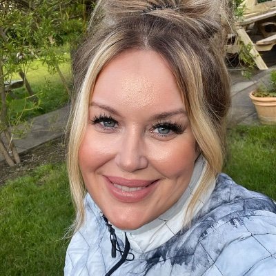 rachelmcooper0's profile picture. 