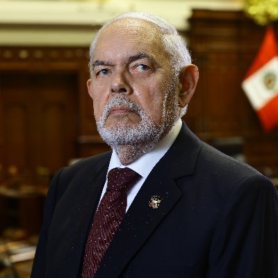 Congresista de la República | Ex-Cocofa | Experto en Planeamiento Estratégico, Seguridad y Defensa | Esposo, Padre y Abuelo.