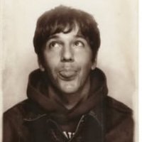 ewå (@dancingtoaphex) 's Twitter Profile