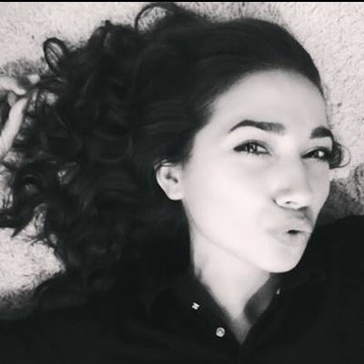 Rozaliya0609's profile picture. 