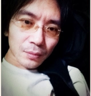 xiyuhuanghua's profile picture. 被灵与肉之间的虫洞吞噬着的异物。