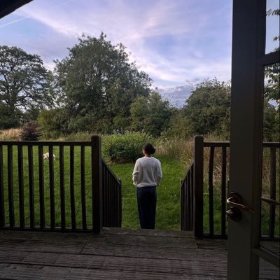 ayeshaorion's profile picture. 