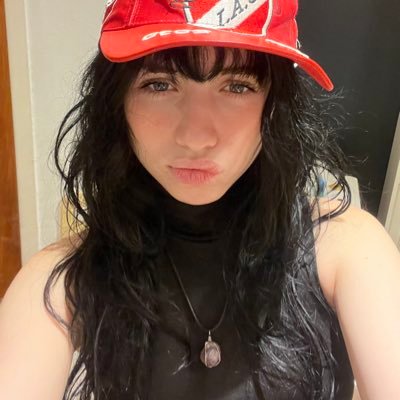 la gorra era fachera no soy de independiente