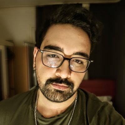not_my_funeral's profile picture. konuşamam yalnızca hatunum