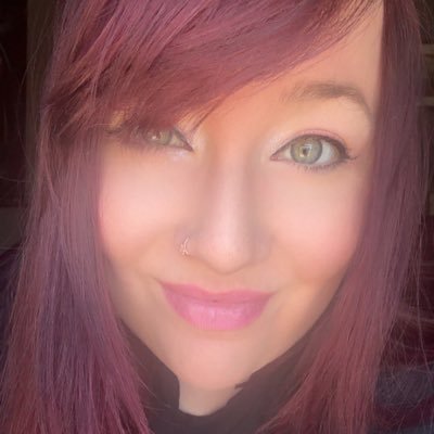 Gamer | Cosplayer | Capcom Enthusiast | E’lir | she/her