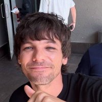 َ (@tomlinsitta) 's Twitter Profile