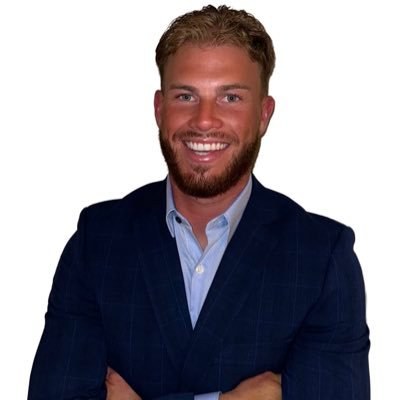 William Raveis Real Estate Agent | University of Cincinnati & University of Wisconsin-Madison Football Alum