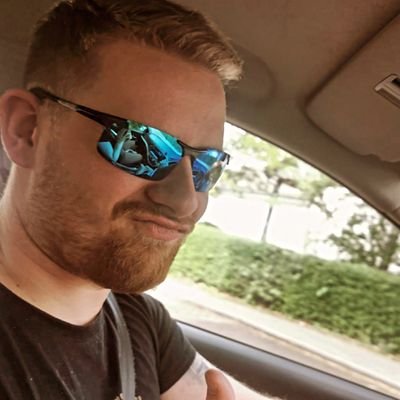 xLaFreak's profile picture. Gamer🎮 | für jeden 💩 zu haben |
einfach ein random der Spiele liebt 😜