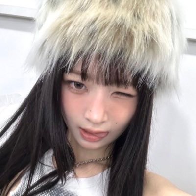 miffyseul's profile picture. seulrene psych ward escapee