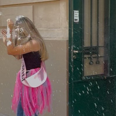 carantem's profile picture. 🐱🖤✨.