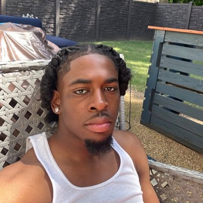 rcklss1k's profile picture. Guinness book: The Biggest!! 🎭