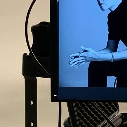 moredayswithme's profile picture. 👉👈

her/she(y)'s fan account ✨