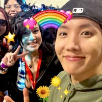 tah ₜₐₕ tah ᵗᵃʰ ⁷ 🃏🥢 (@worsthurtbae) 's Twitter Profile