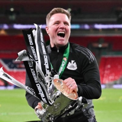 Newcastle United For Life ⚫️⚪️🏴 …⚠️I retweet a lot 😅