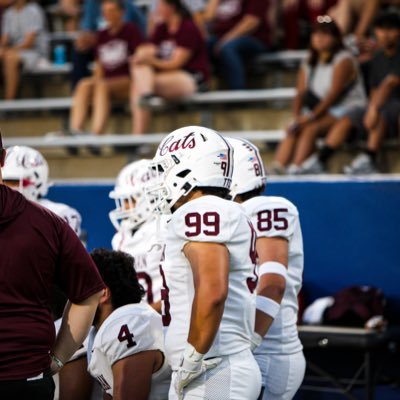 dannylopez__'s profile picture. c/o ‘26 🎓| DL | 6,1 245lbs @SHBearcatFB