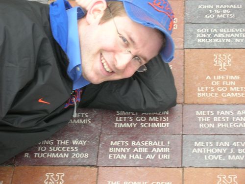 A Mets-centric Twitter account. Because if there's anything that's true about Mets fans, it's that we need an outlet.