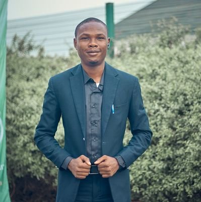 Believer •
Physiotherapist •
Great Ife Alumnus •
I do Photography, Graphic designs, and Public Speaking •
Co-founder @wte_nigeria