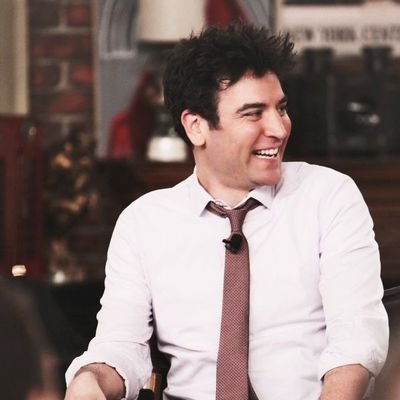 Labuchampagne's profile picture. one of those accounts after deleting the previous ones