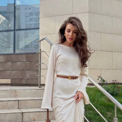 Lilly_KKLucky's profile picture. Most people want to transform the world, but few want to transform themselves.