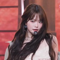 lia (@sunvflwer) 's Twitter Profile
