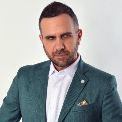 Μηχανή παραγωγής βίντεο.
Αν είσαι woke σε ξέρω.
CEO @PRWorldgr Ltd
@Gameworldgr @Loresoftgr
https://t.co/8qB4HBdopD
Email: gameworldgr@gmail.com