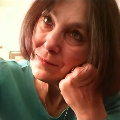 JanikBasia31842's profile picture. A ja mam swój intymny mały świat. Hen za morzem smutków za górami marzeń tam.Wiedzie doń zagubionych ścieżek ślad. Senne półksiężyce mogą wskazać drogę wam.....