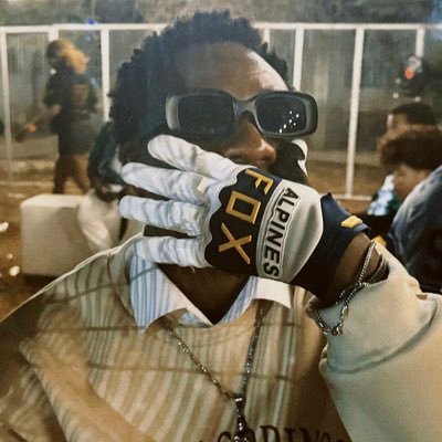 TheToluDaniels_'s profile picture. #EAZYTIGER | Event Host | A&R | Afrobeats Head | @juventusfc | Bookings - booktoludaniels@gmail.com | Playlist Pitch - pitchtotoludaniels@gmail.com |