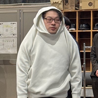 Jenf09_suzu07's profile picture. 役者 出演作品 映画『僕のヒーローアカデミアTHE MOVIE-YOU'RE NEXT-』バリア男役、映画『鋼の錬金術師-最後の錬成-』CVスロウス役 舞台「平家物語-胡蝶の被斬-」、ナイスコンプレックスプロデュース#4「えんとつ町のプペル」トッポ役　他