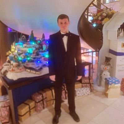 ThomasGarn40369's profile picture.
