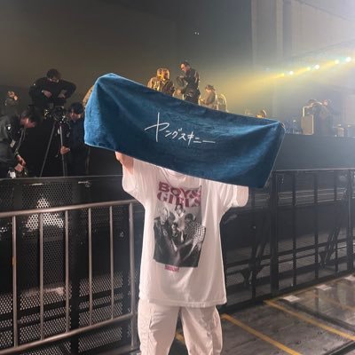 02 tochigi(@yang_skinny) 株主 他いろんなアーティストのライブ行ってます!フォロー大歓迎‼️